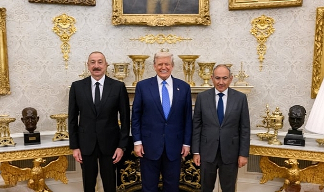 Azerbaycan ve Ermenistan Beyaz Saray’da Tarihi Barış Deklarasyonuna İmza Attı