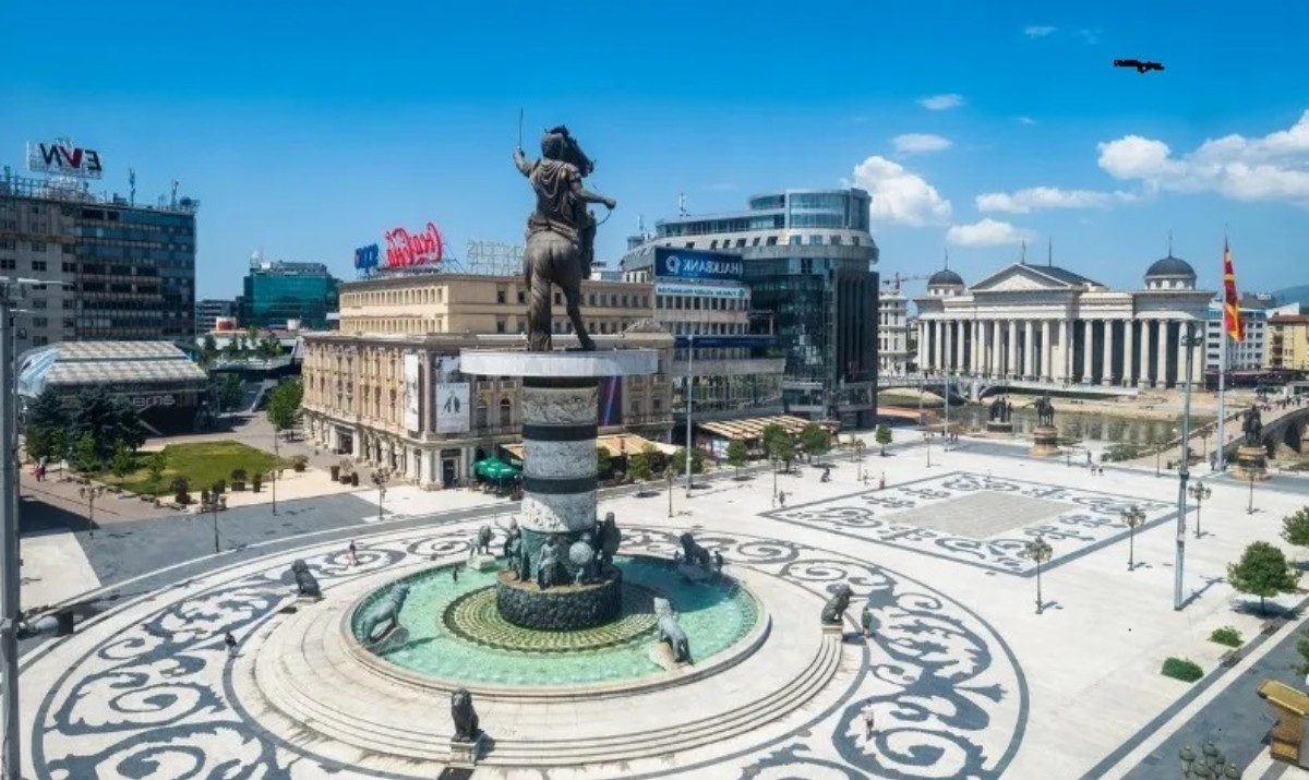 Evlenmeyene ceza yolda