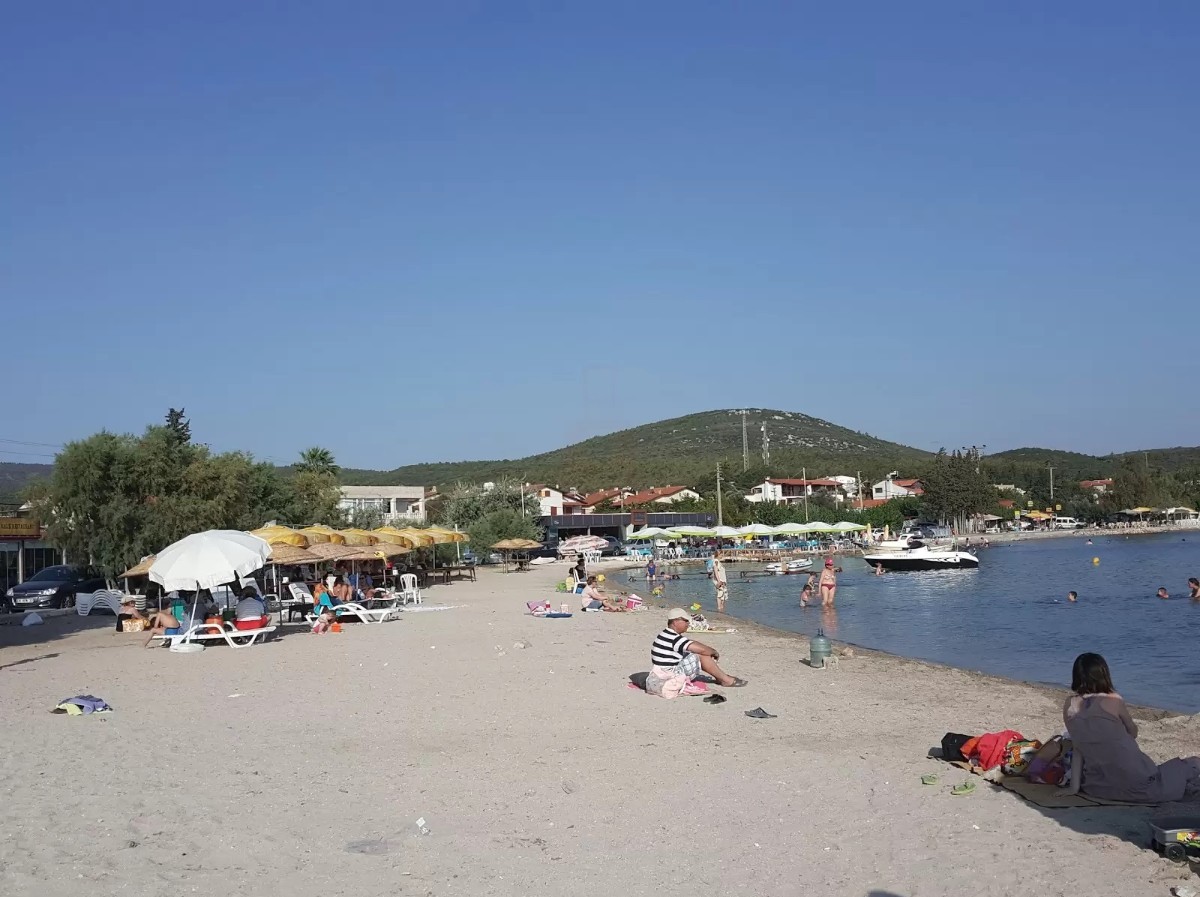Özbek Akkum Plajı nerede